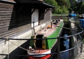 Canal gauging dock