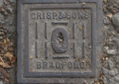 Crisp cast iron stop valve cover