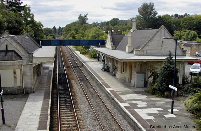 Bradford on Avon station